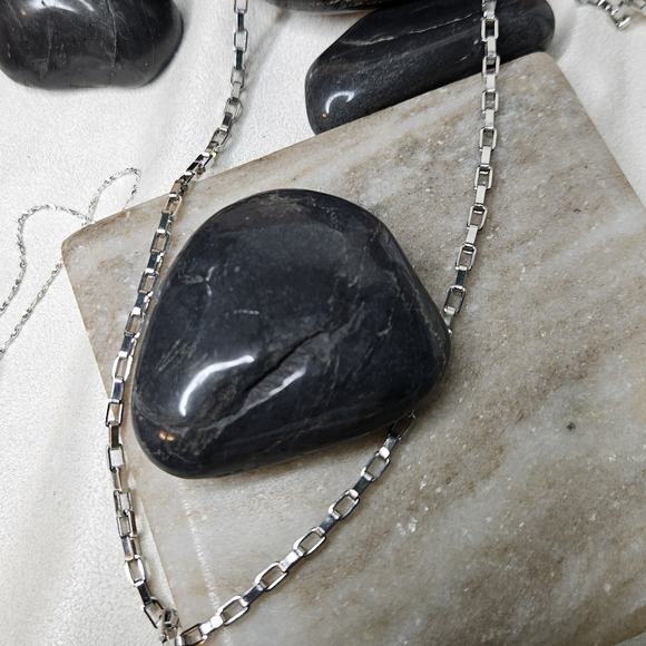 Dramatic Silver Box Chain - Picture 3 of 10